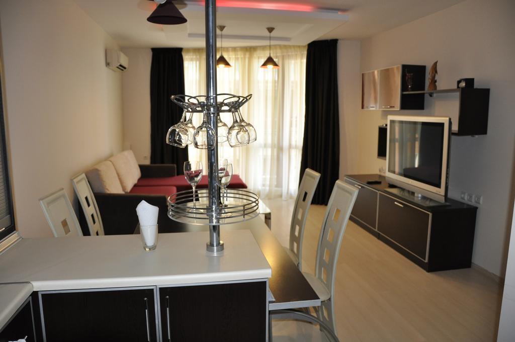 Black Sea Brееze Apartment Varna Esterno foto